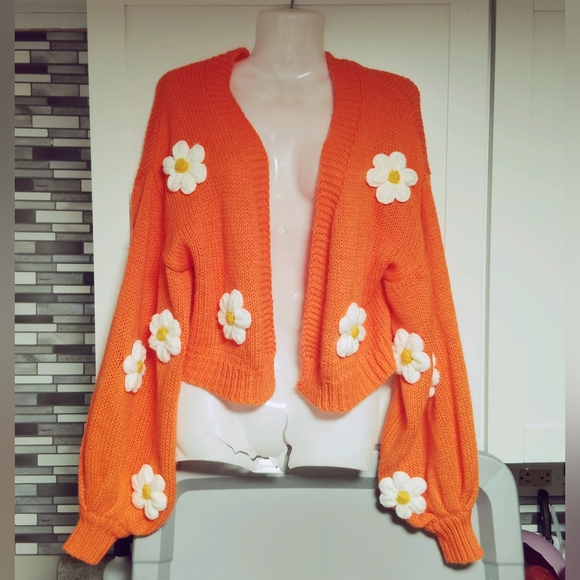Shein 3D Floral Applique Bishop Sleeve Crochet Cardigan Sz-M - Picture 2 of 3